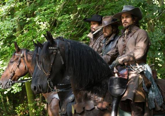 Musketeers-on-horseback- Season 2.jpg