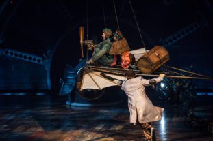 Kurios-Cabinet of Curiosities-Photo: Martin Girard